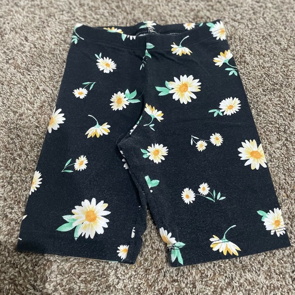 Old Navy Girls L (10-12) Lot of Shorts - Picture 2 of 7